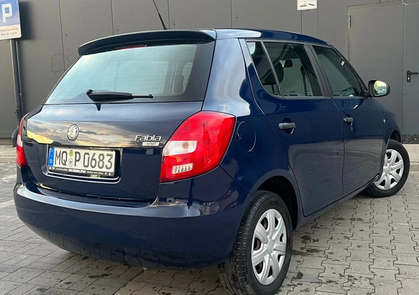 Skoda Fabia cena 16999 przebieg: 129900, rok produkcji 2010 z Wałbrzych małe 562